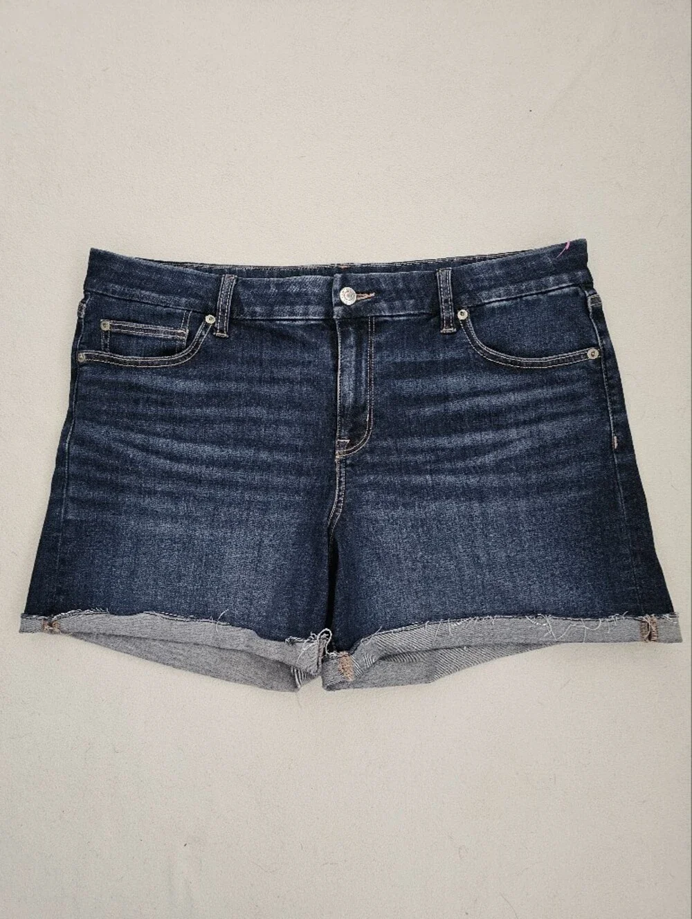 NEW!  AMERICAN EAGLE Wms Cutoff Shorts High-Rise STRETCH Curvi-Midi SZ 16. - Picture 5 of 14